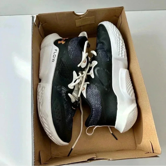 Under Armor Women’s Shoes UA Flow Breakthru 3 Size 10 Sneakers - Picture 5 of 7